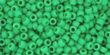 TR-11-47DF Opaque-Frosted Shamrock, 10g