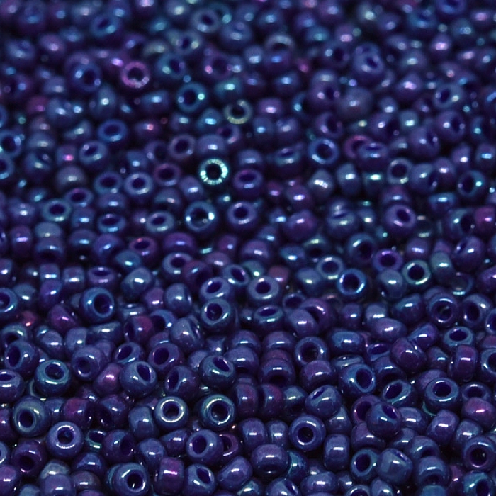 11-1899, Opaque Eggplant Luster, 10g