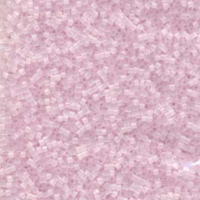 DB0675 Pale Rose Silk Satin, 5g