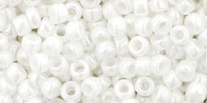 TR-08-121 Opaque-Lustered White, 10g