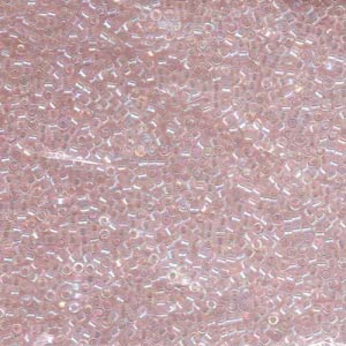 DB0082 Lined Light Pink AB, 5g