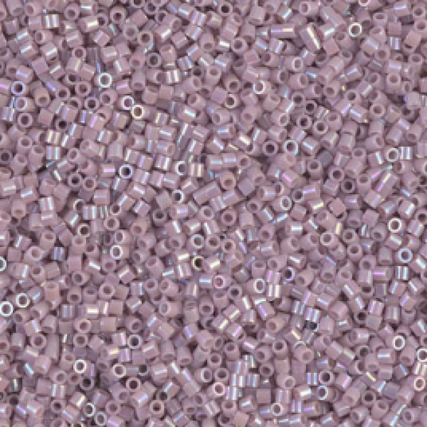 DBS0158 Opaque Lilac AB, 3g